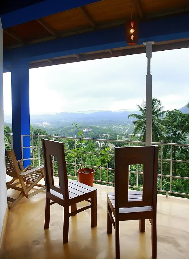 The Change Hotel Kandy Guest house